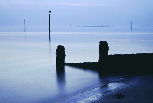 The Sea : Groyne on Lepe Beach on a calm evening