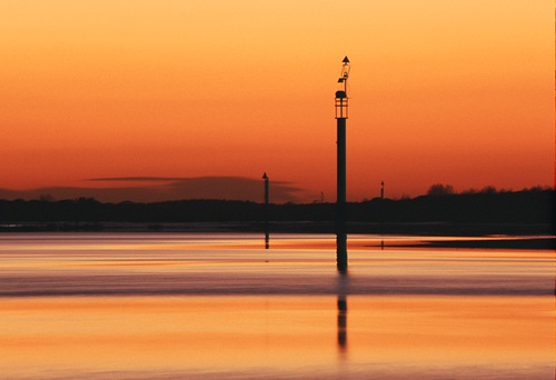 The Sea : Waymarkers at Lepe